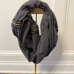 Lululemon Skinny Stripe Vinyasa Scarf